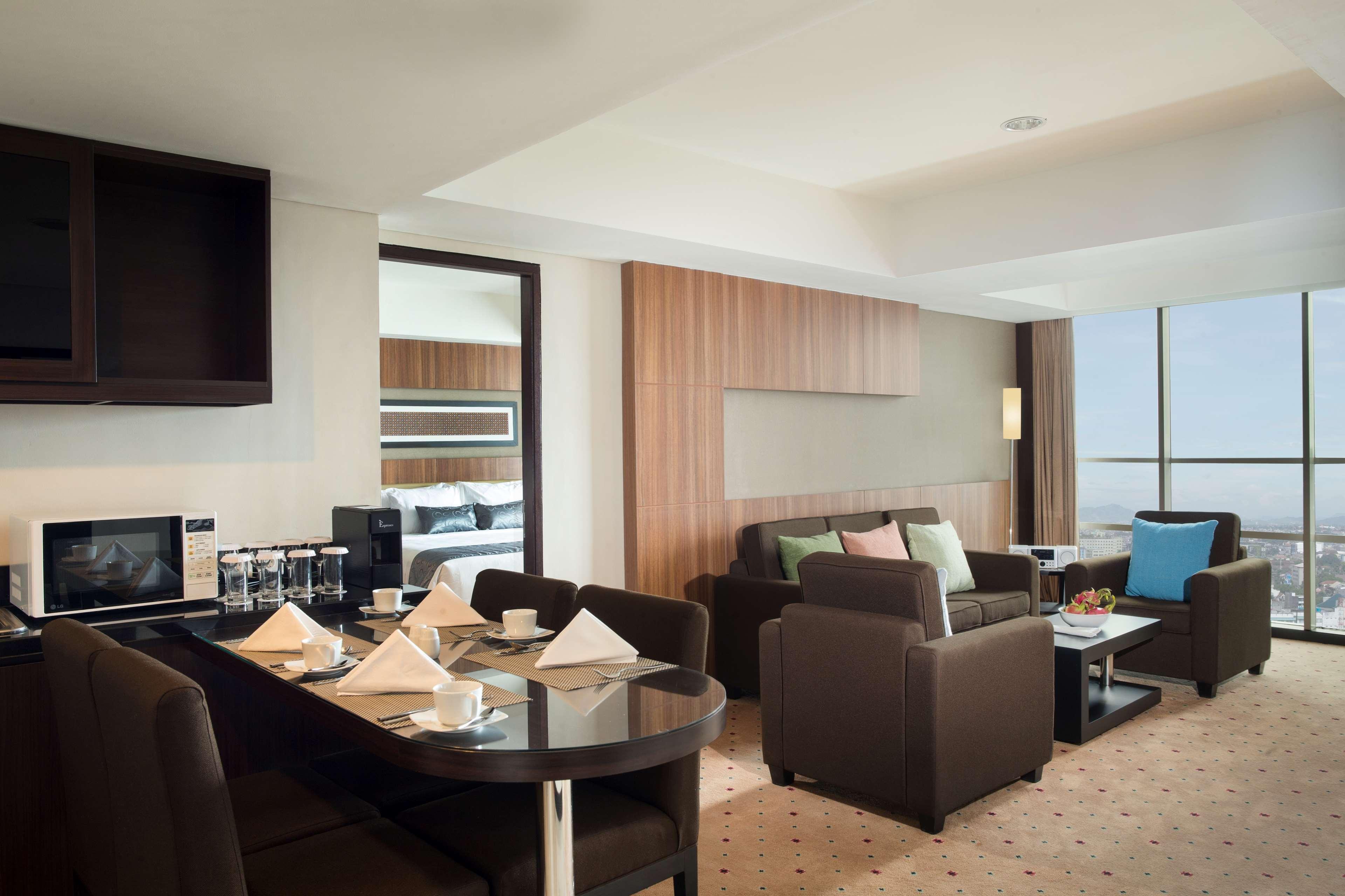 Best Western Premier La Grande Bandung Exterior photo