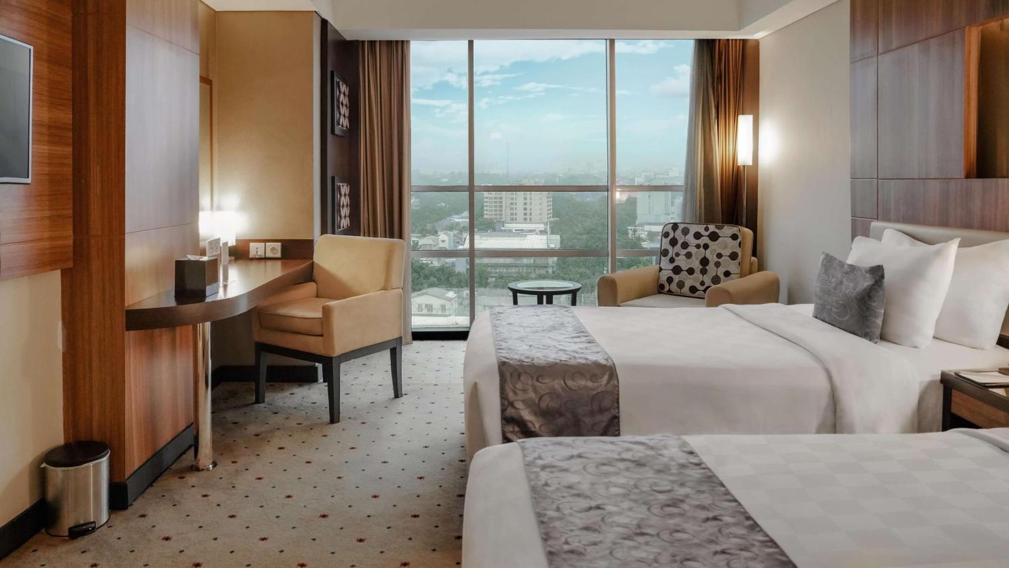Best Western Premier La Grande Bandung Exterior photo