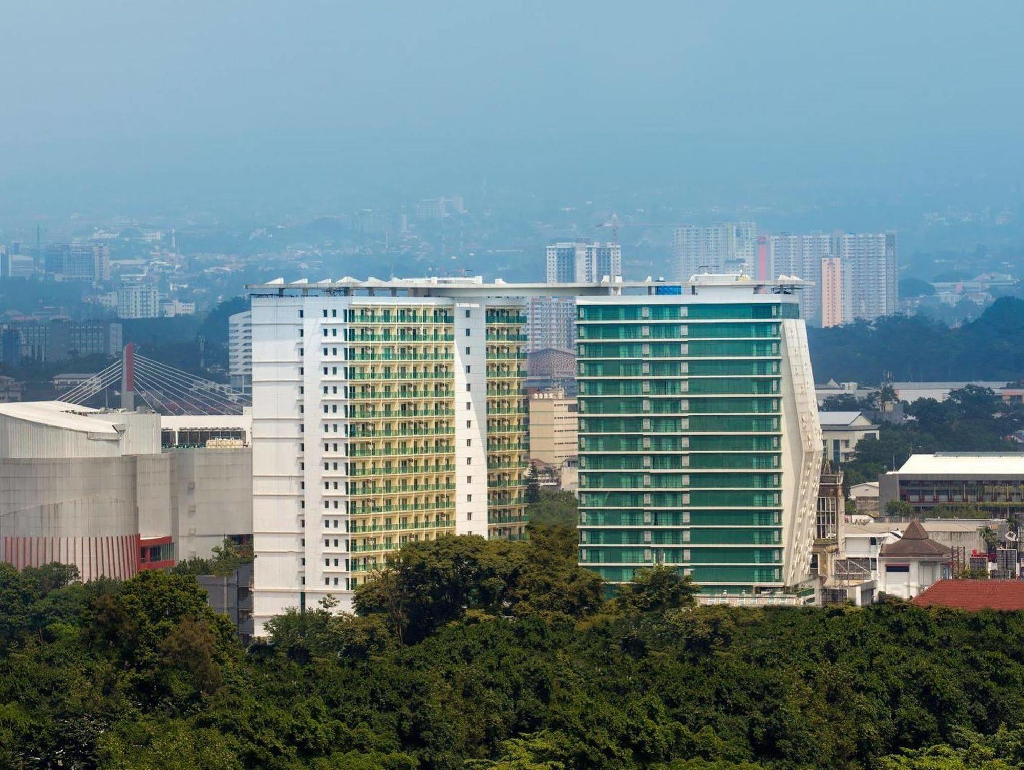 Best Western Premier La Grande Bandung Exterior photo